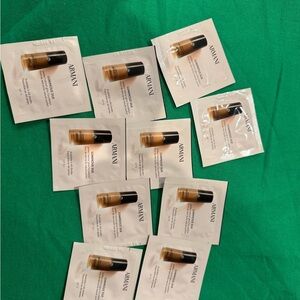 Giorgio Armani Luminous Silk Foundation Sample Pack - Beige